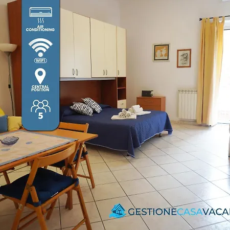 Apartamento Accogliente Casa In Centro La Begonia